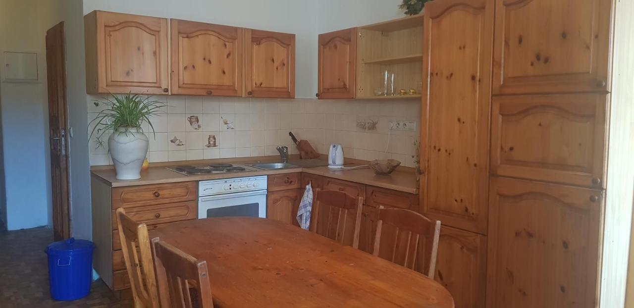 Apartman Namesti 2 Horni Blatna Exterior photo